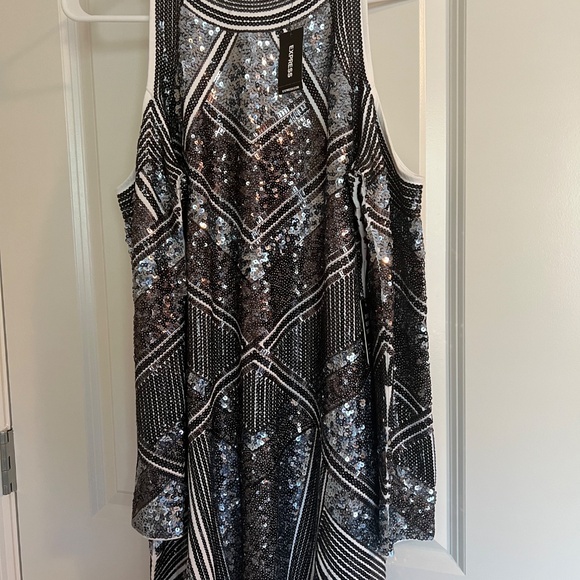 Art Deco Black & Silver Sequin Chevron Mini Dress - Picture 7 of 7